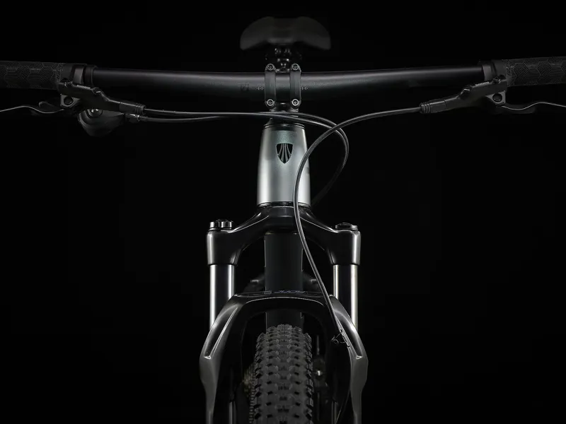 TREK X-Caliber 8 Hardtail Mountain Bike in Satin Lithium Grey-6